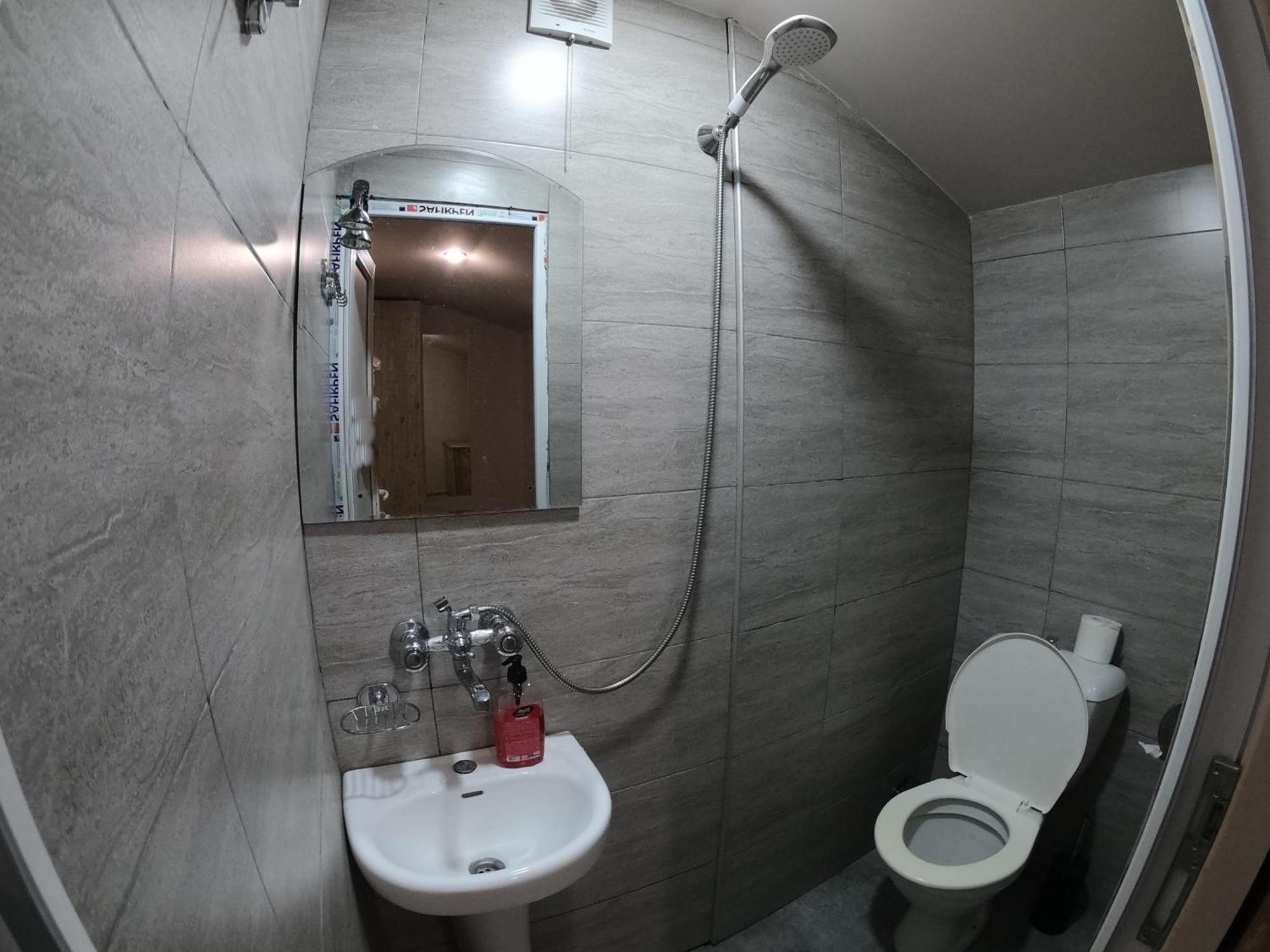 Tour Inn Tbilisi Zewnętrze zdjęcie